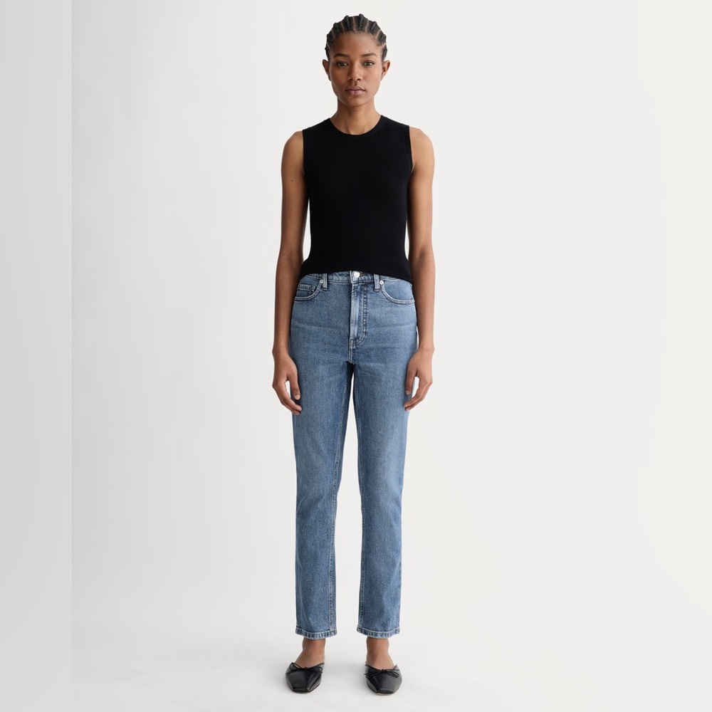 EVERLANE | the curvy 90’s cheeky Jean -size 27